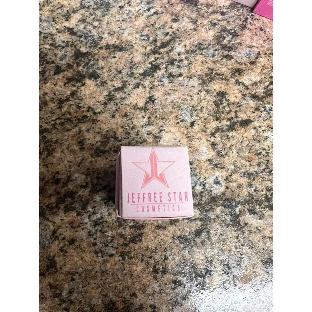 Jeffree‎ Star Velvet Trap Lipstick Easter Sunday Yellow New
